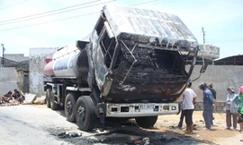 Nổ cây xăng, cháy xe bồn