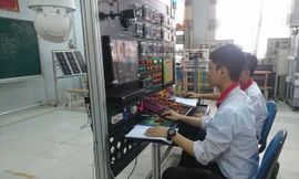 Bộ LĐ-TB&XH đề nghị các trường nghề không tăng học phí trong năm học tới.