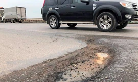 Sẽ cấm cầu Thăng Long từ đầu tháng 8 tới phục vụ sửa chữa.