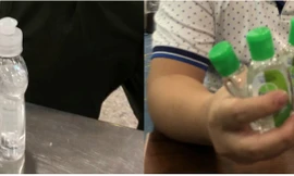 Chai nước rửa tay khô của hành khách mang theo bị An ninh sân bay Nội Bài yêu cầu để lại (trái) và những chai nước rửa tay của hành khách khác qua được vòng an ninh (phải). Ảnh: PLVN.