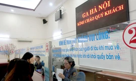 Chính thức mở bán vé tàu tăng cường dịp lễ 30/4-1/5 và chương trình khuyến mại giảm 50% giá vé.