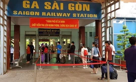 Đường sắt nối lại nhiều tuyến tàu địa phương phục vụ dịp nghỉ Lễ 30/4.