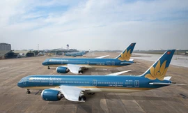 Vietnam Airlines vẫn tiếp tục kiến nghị các ngành chức năng phê duyệt kế hoạch đầu tư bổ sung 50 tàu bay thân hẹp mới bất chấp ảnh hưởng bởi dịch COVID-19, và xem đây là cơ hội tốt để đầu tư mua máy bay mới.