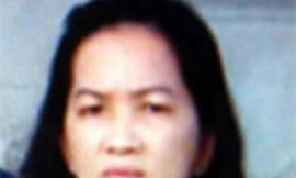 Bơm thuốc sâu vào mông chồng nhằm chiếm tài sản