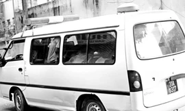 Bắt đầu tử hình bằng tiêm thuốc độc