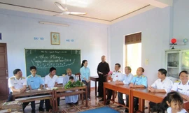 Mừng Ngày nhà giáo Việt Nam tại Trường Sa