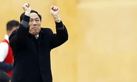 Bầu Đệ của Thanh Hóa: 'Đã chiến thì... không sợ súng'