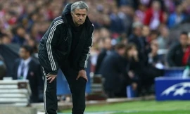 'Bắt bệnh' Bồ Đào Nha, Mourinho chỉ mặt ban huấn luyện