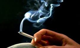 Càng đốt thuốc, “cậu nhỏ” càng ngắn