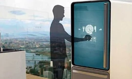 Hacker thâm nhập vào nhiều trung tâm đa phương tiện, tivi, tủ lạnh có kết nối Internet, nhóm hacker đã dùng chính những hệ thống này để phát tán hàng trăm nghìn e-mail chứa mã độc đến đối tượng doanh nghiệp trên toàn cầu.