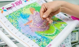 Tranh thêu chữ thập có thể gây ung thư