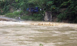 Thông tin từ UBND huyện Quan Sơn cho biết, một số nơi trên địa bàn huyện này đã xuất hiện lũ quét, lũ ống cục bộ, gây thiệt hại lúa, hoa màu của bà con nông dân. 