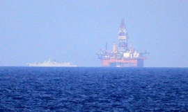 Giàn khoan Hải Dương 981 của Trung Quốc đặt trái phép trên vùng biển của Việt Nam