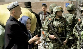 Trung Quốc siết chặt an ninh sau các vụ khủng bố ở Tân Cương. (Nguồn: Kyodo/TTXVN)