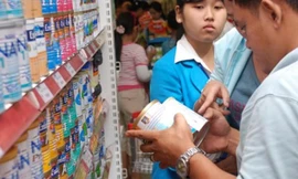 Kiểm tra ngay dấu hiệu các DN sữa liên kết tăng giá