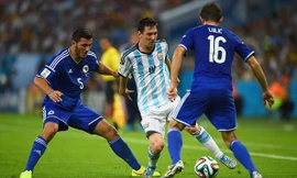 Messi 'làm xiếc' trước hàng thủ Bosnia
