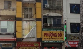  Nhà hàng Phượng Đỏ.