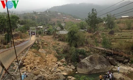 Cây cầu nơi xảy ra vụ việc đáng tiếc khiến nhiều người thiệt mạng.