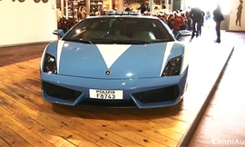 Lamborghini tặng dòng xe Huracán LP 610-4 Polizia cho cảnh sát Ý