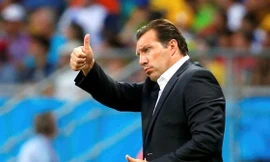HLV Marc Wilmots chỉ đạo trong trận Bỉ thắng Mỹ 2-1 - Ảnh: Reuters 