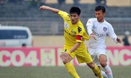 Ngoại binh SLNA yếu khiến sự hiệu quả của Công Vinh cũng giảm theo.