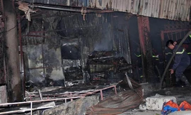 Hiện trường vụ cháy chợ Cầu Diễn.