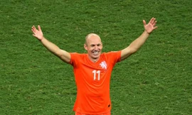 Robben mệt mỏi vì những lời chỉ trích.