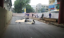 Hiện trường vụ cần cẩu đứt cáp, sắt rơi đè chết người