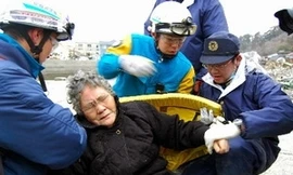 Sống sót thần kỳ chín ngày sau thảm họa