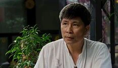 Chờ nhìn lên khán đài trận chung kết… 