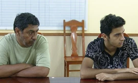 Hai người đàn ông nước ngoài dàn cảnh rồi trộm cắp ở Quảng Bình 