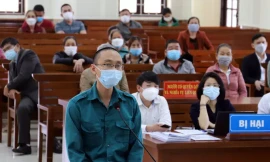 Bị cáo Dương Minh Phú tại phiên tòa xét xử.