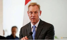 Quyền Bộ trưởng Quốc phòng Mỹ Patrick Shanahan trong lúc phát biểu tại Đối thoại Shangri-La. (Ảnh: Reuters)