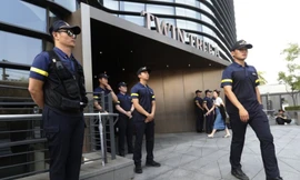 Tòa nhà ở Seoul nơi có Đại sứ quán Nhật Bản. (Ảnh: AP)