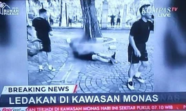 Hình ảnh trên đài truyền hình Indonesia về hiện trường vụ tấn công. (Ảnh: CNA)