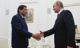 Tổng thống Duterte và Tổng thống Putin trong cuộc gặp năm 2017. (Ảnh: AP)