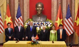 Việt Nam ký hợp đồng hơn 15 tỷ USD mua máy bay của Mỹ