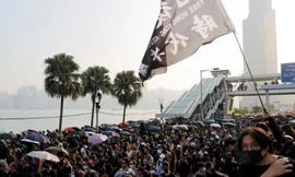 Quang cảnh biểu tình ở Hong Kong ngày 1/12. (Ảnh: Reuters)