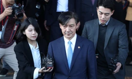 Ông Cho Kuk hôm nay từ chức bộ trưởng tư pháp Hàn Quốc. (Ảnh: AP)