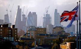 Anh là một trong những đầu tàu kinh tế châu Âu đang cận kề suy thoái kinh tế