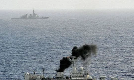 Tàu Trung Quốc xâm phạm vùng đặc quyền kinh tế Nhật Bản