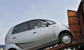 Ô tô rẻ nhất thế giới khó 'gây sốt' tại Việt Nam?