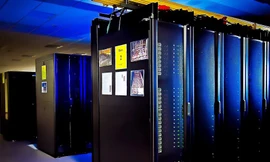 những ổ đĩa chứa dữ liệu thử nghiệm cho công nghệ mới nhất của Hải quân Mỹ cần được đốt "thành tro"