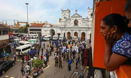 Con số thiệt mạng trong các vụ nổ ở Si Lanka ngày 21/4 đã lên tới 228 người, 13 đối tượng đã bị bắt. Ảnh: Getty