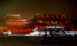 Tử Cấm Thành lung linh trong Lễ hội đèn lồng dịp rằm tháng Giêng