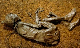 Bí ẩn xác ướp đầm lầy 2.000 tuổi hoàn hảo đáng kinh ngạc