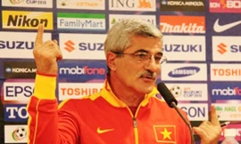 Thầy nội ngần ngại, VFF tính mời thầy ngoại như Calisto trở lại Việt Nam