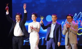 Choáng ngợp với dàn sao khoe sắc tham dự Lễ trao giải Cánh Diều