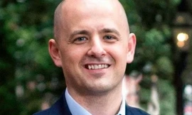Cựu đặc vụ CIA Evan McMullin. Ảnh: AP