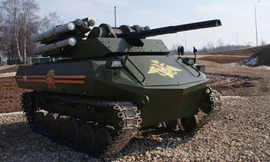 Robot Uran-9 thử nghiệm tại địa hình. Ảnh: Sputnik